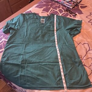 Wonderwink Pro- XL Green Scrub Top and Pants.